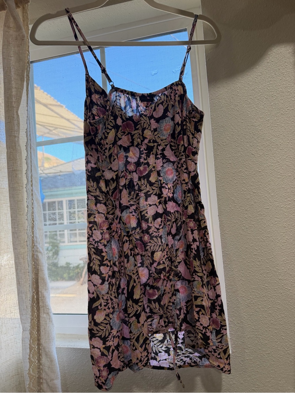 Billabong Black Floral Strappy Dress with Pink Floral Accents Size Small - Picture 3 of 3